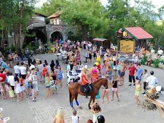 Naturland Vacation Club In Eco Park Hotel 5*